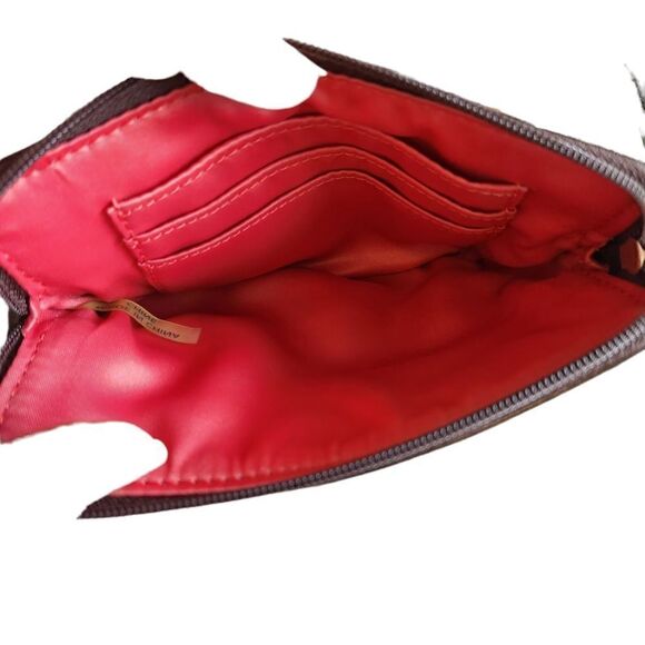 COACH Logo Fabric And Patent Leather Tote Shoulder Bag and Wristlet - Picture 8 of 11